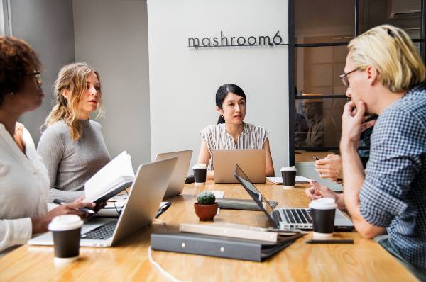 People choosing the right type of company